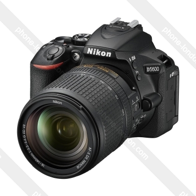 Nikon D5600 with 18-140mm Lens