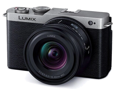 Panasonic Lumix S9 with 18-40mm f/4.5-6.3 Lens Silver