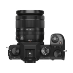 FUJIFILM X-S10 with 18-55mm Lens